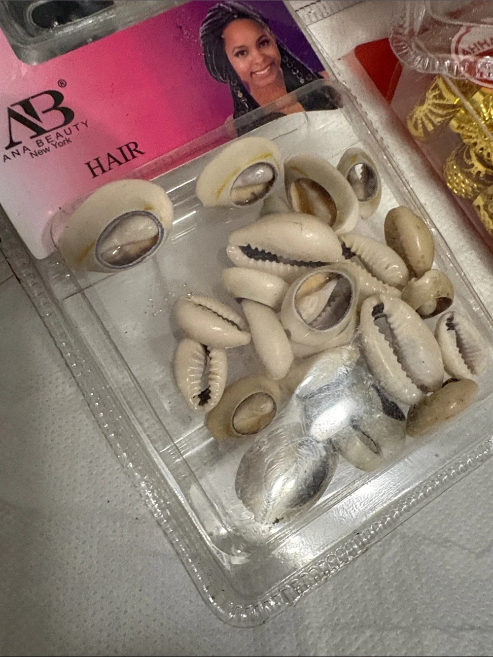 N/A various hair